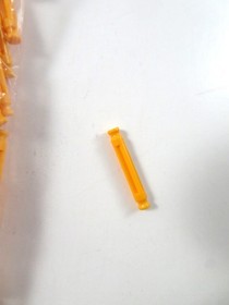 KNEX Micro Rods & Connectors Mixed Lot Of 1002 Sorted Plastic K'NEX Orig Parts