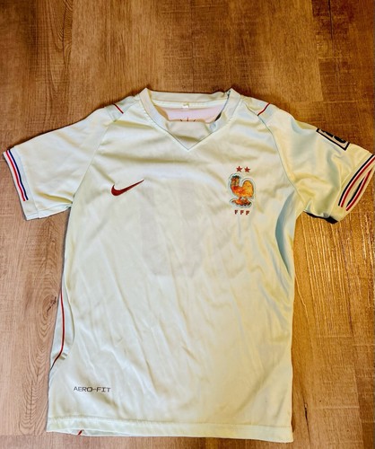 France Mbappé #10 Away Kit (Youth) - Jersey + Shorts - White/Cream Nike Size S