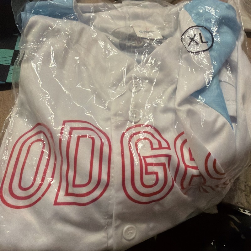 Los Angeles Dodgers Mexico Heritage Night giveaway Jersey