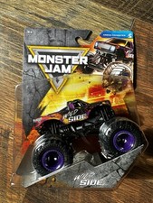 MONSTER JAM Wild Side Arena Favorites. Legacy Trucks 681147082090 series 44