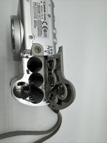 Canon PowerShot A95 5 MP Digital Camera 3x Optical Zoom W/ Flash Card - Tested! - Picture 11 of 12