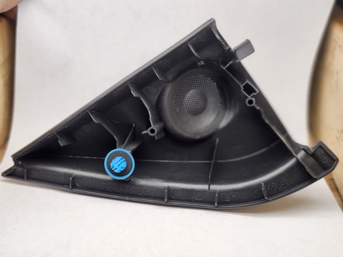 2012-2024 MITSUBISHI OUTLANDER SPORT FRONT LEFT SIDE DOOR CORNER TRIM COVER OEM - Picture 2 of 2