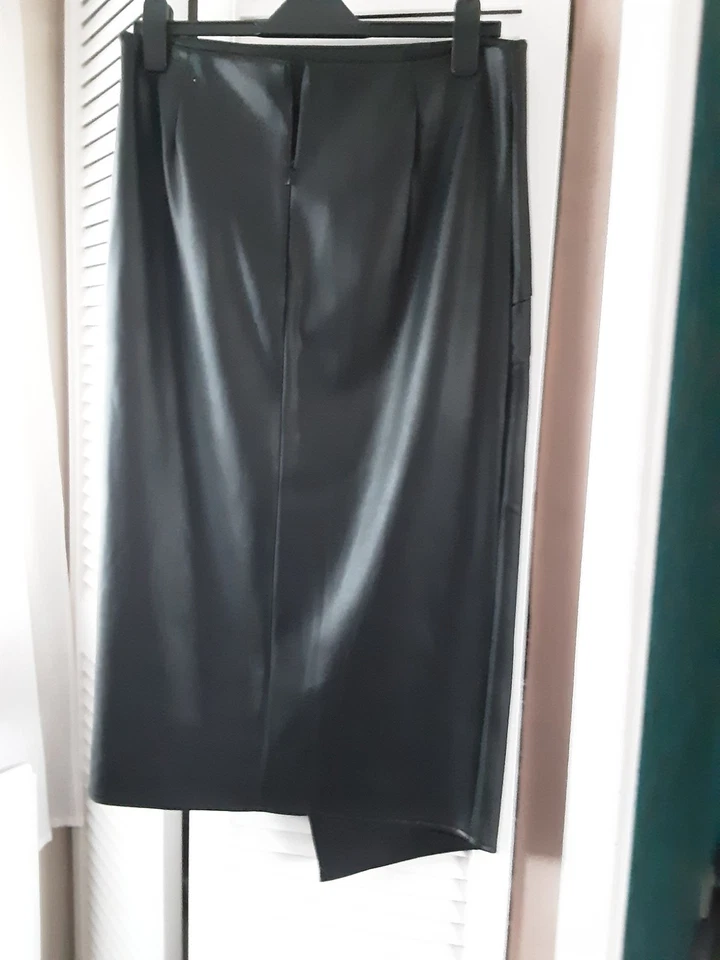 faux leather skirt - Image 3 of 4