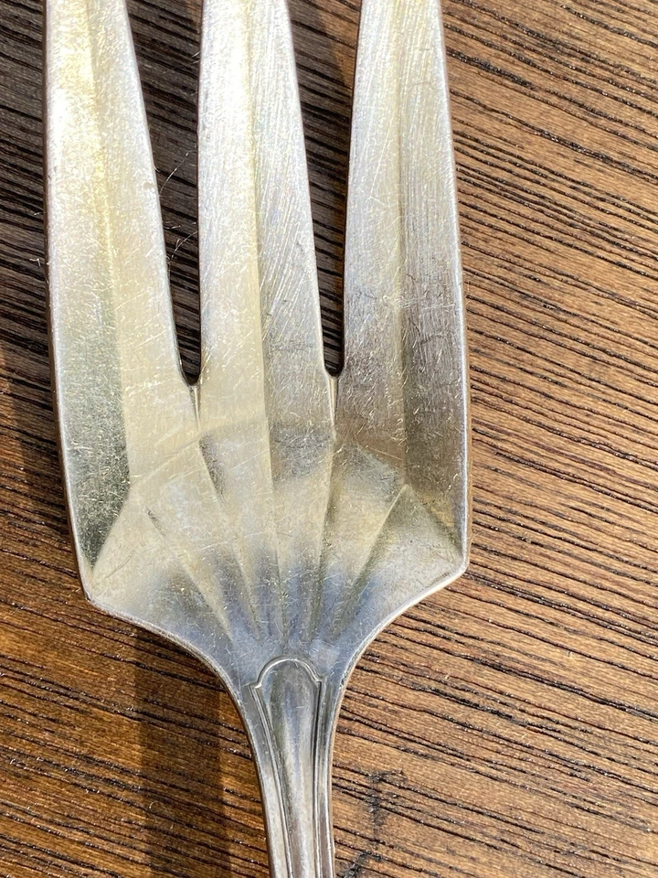 Tenedor para servir carne fría Oneida Community Silver GEORGIAN 1912 Foto 3 de 4