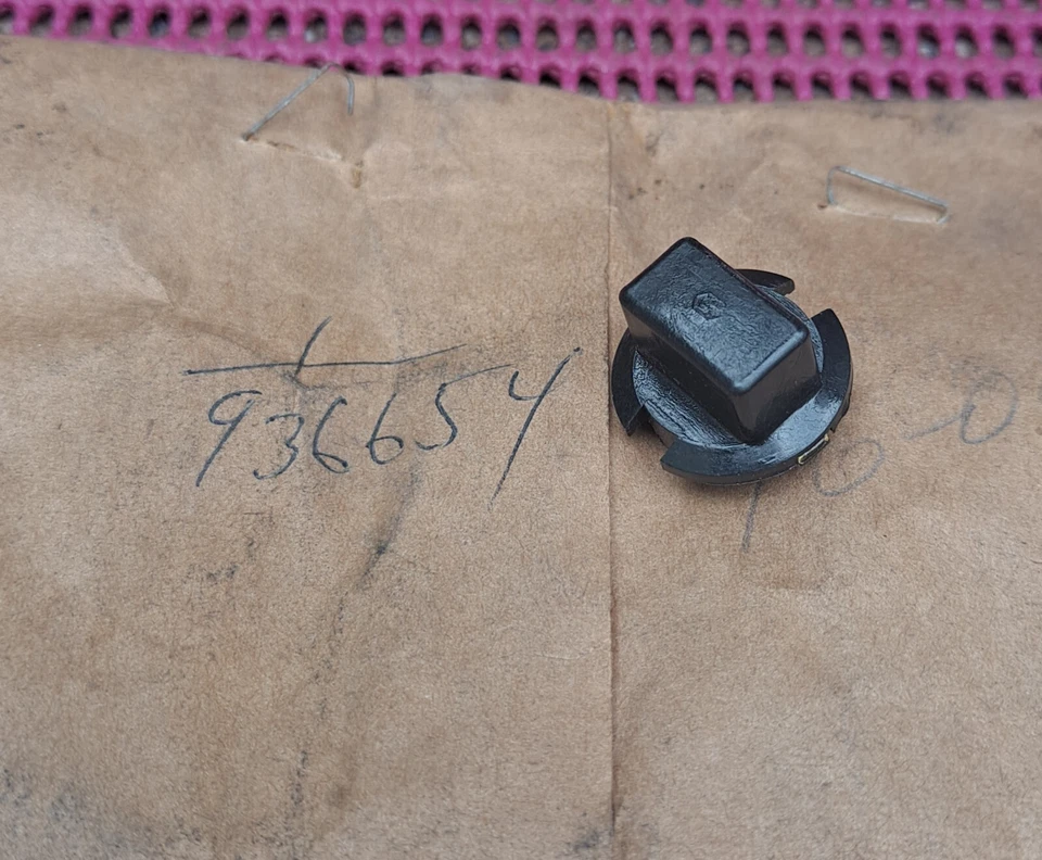 Jeep 1967-1973 Jeepster Commando Nuevo de Lote Antiguo Panel de Instrumentos Placa de Circuito Enchufe de Bombilla Foto 2 de 2