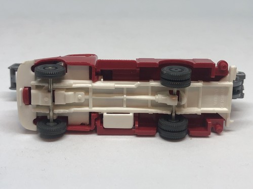 Wiking HO 1/87 Opel Blitz Fire Truck with Ladder - White bumpers and chassis - Picture 3 of 6