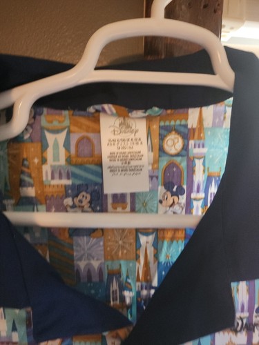 Camicia Walt Disney World 50° Anniversario Celebrazione Bottoni XL NUOVA CON ETICHETTE - Foto 2 di 4