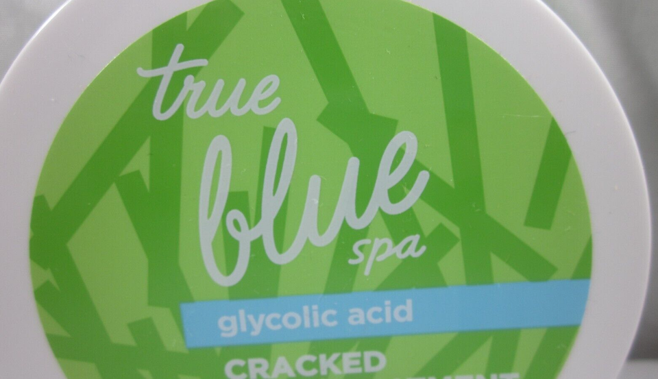 Bath & Body Works True Blue Spa glycolic acid 10 oz Cracked Heel