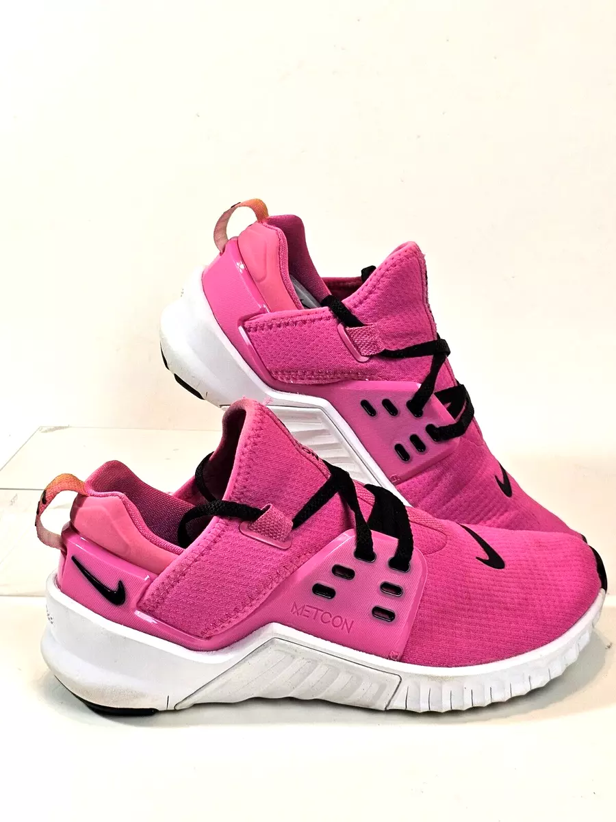 Nike clearance pink metcon