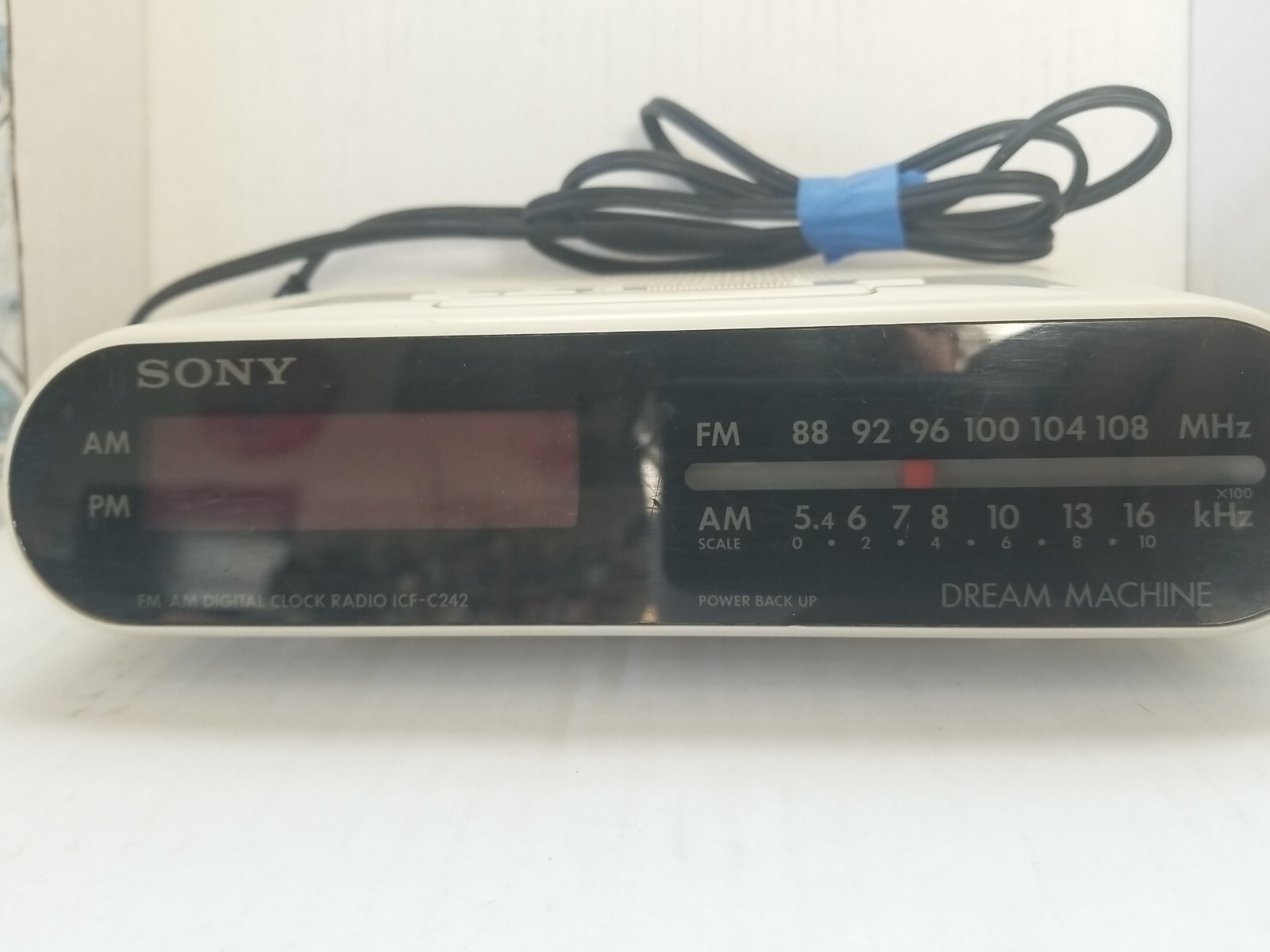 Vintage Retro Sony Dream Machine Alarm Clock Radio Model ICFC242 3 band eBay