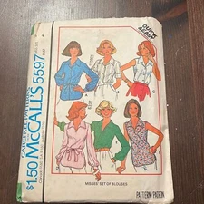 McCall’s 5597 Vintage Buttoned and Pullover Blouse Pattern 1977