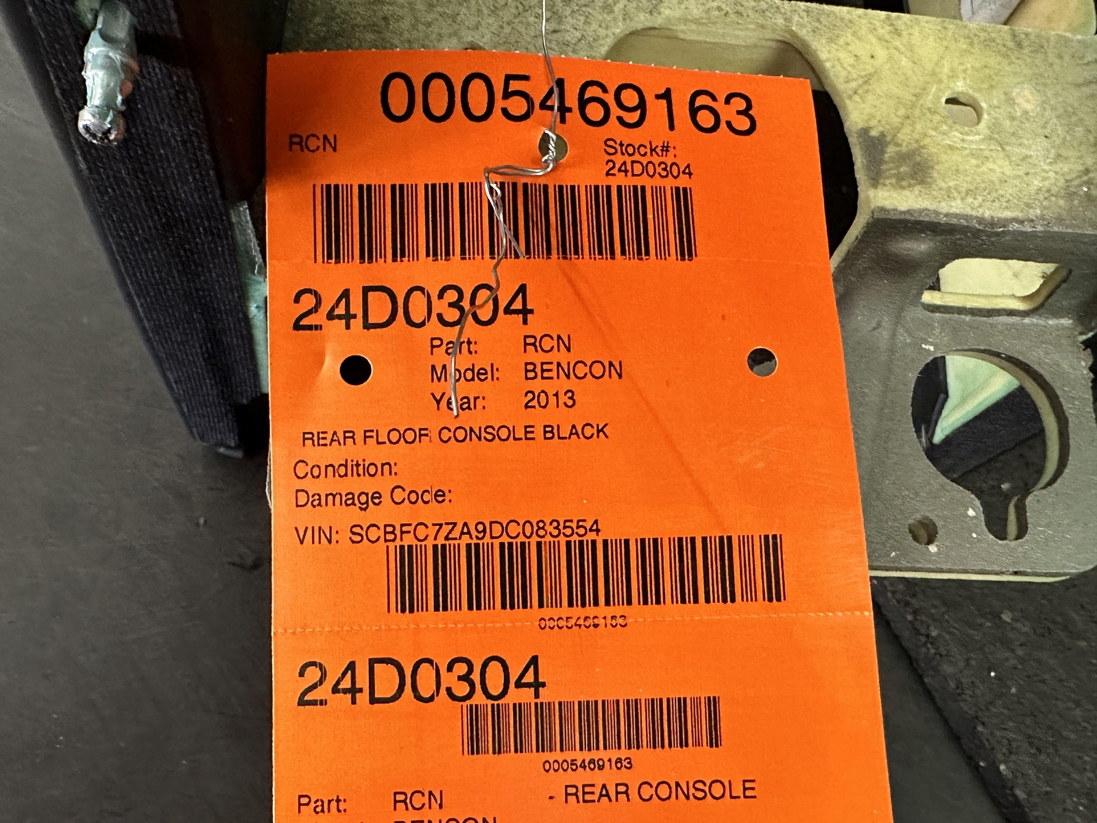 03-18 BENTLEY CONTINENTAL GT REAR FLOOR CONSOLE BLACK 3W8858337