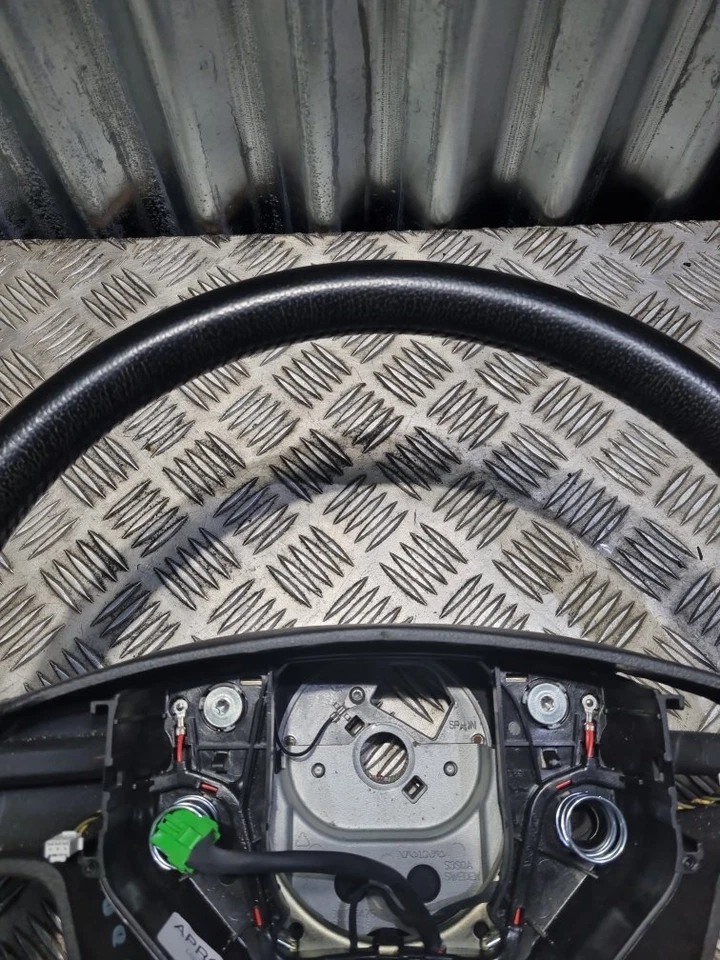 Volvo Xc90 Mk1 Station Wagon 2011-2014 Volante - Immagine 3 di 4