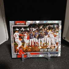 2026 Topps Series 1 - Boston Red Sox Team Card - Diamante Parallel #198