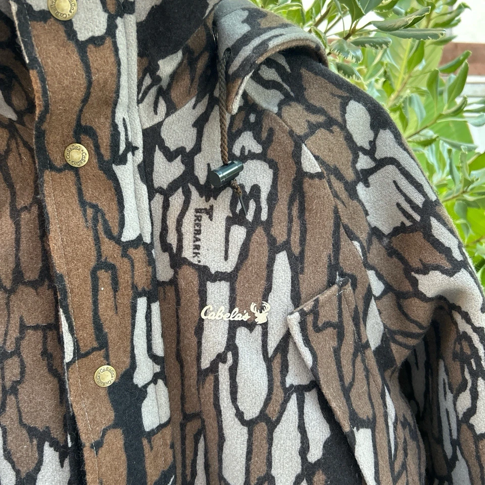 Vintage 90s Cabela’s Gore-Tex Bark Camo Hunting Jacket Made in USA Size S - Image 2 of 4