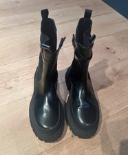 Dolce & Gabanna Black Leather Boots 36 Excellent Condition
