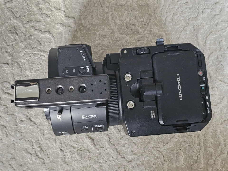 Sony NEX-FS700R 4K Camcorder Video Camera w/Battery & AC Power Adapter - Image 3 of 4