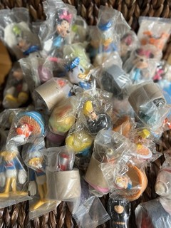 Lot Of 41 VTG Kellogg'sCereal Toys Sealed. Snap Crackle and Pop and more