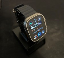 Apple Watch Ultra 49mm Titanium Case with Mid...