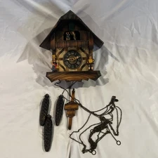 VINTAGE GERMAN MUSICAL CUCKOO CLOCK KAISER WALZER SWISS MOVEMENT READ DESCR.