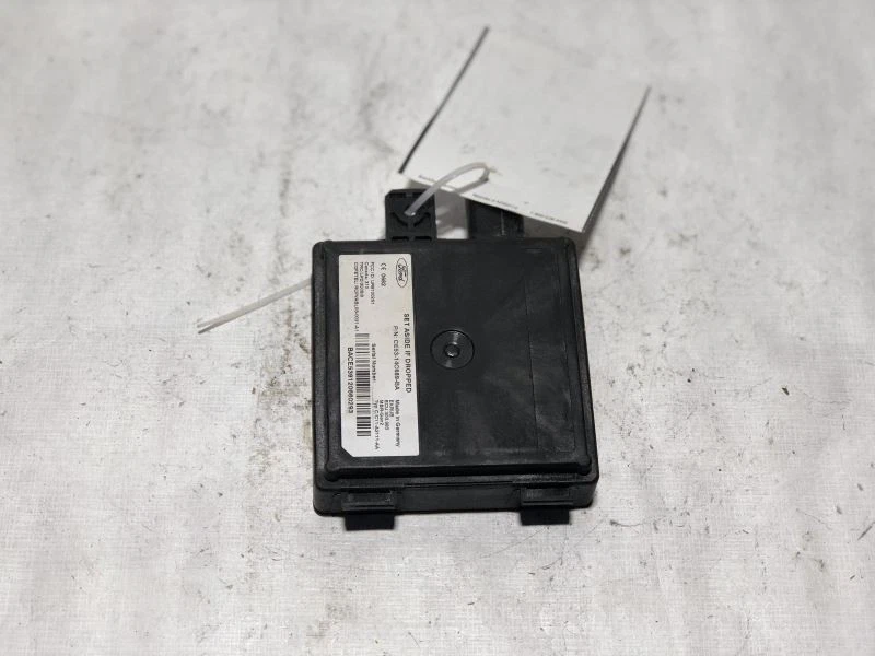 Chasis ECM Asistencia al conductor Alerta de punto ciego para Ford Fusion 14884 10-12 Foto 3 de 4