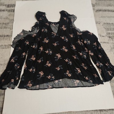 American Eagle Long Sleeve Shirt