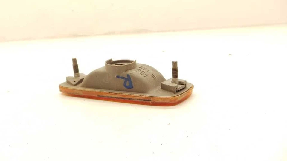 Luz de señalización lateral de esquina de pasajero para 92-00 LEXUS SC300/400 81730-24020 Foto 4 de 4