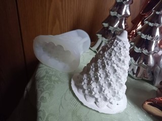 silikonform gießform Süßer Tannenbaum mit Blumen Rasin Gips Resin