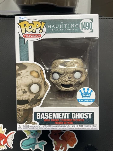 Funko The Haunting of Hill House Pop! Basement Ghost #1490 + Funko Protector