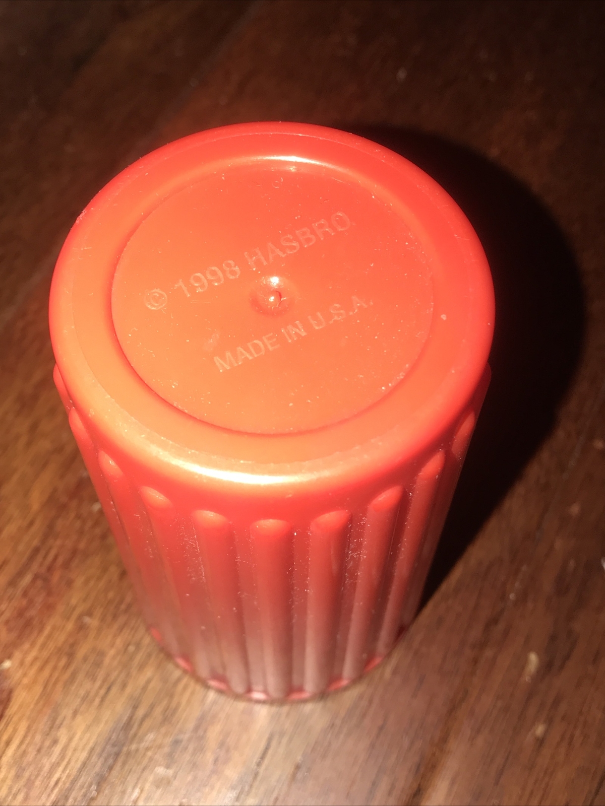 Genuine 1998 Hasbro Yahtzee Shaker Cup Replacement Plastic Red Ribbed
