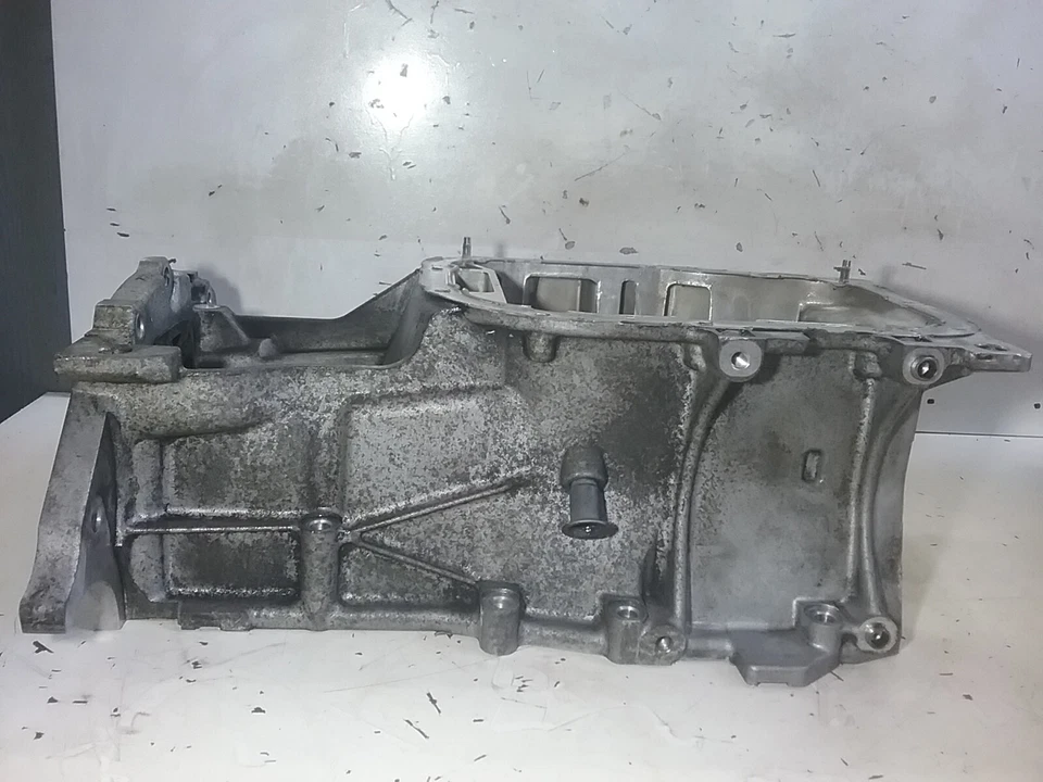 Toyota Prius 2010-2015 1,8 L cárter de aceite superior híbrido 4 cilindros (A76) Foto 4 de 4