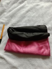 Vintage gepolstertes Taschentuch Etui - rosa Satin au&szlig;en & schwarz innen SALE