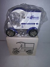 Alzheimer 9591 1/25 Ertl 1905 Delivery Car Bank Die Cast Metal Locking Coin Ban