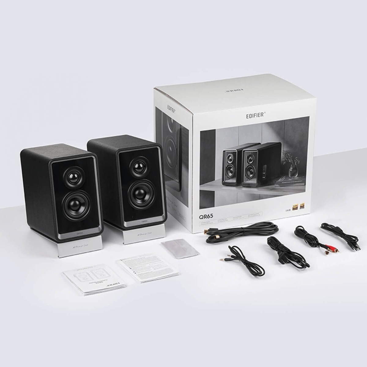 Edifier QR65 2.0 70W Monitor Speakers Black Bluetooth AUX