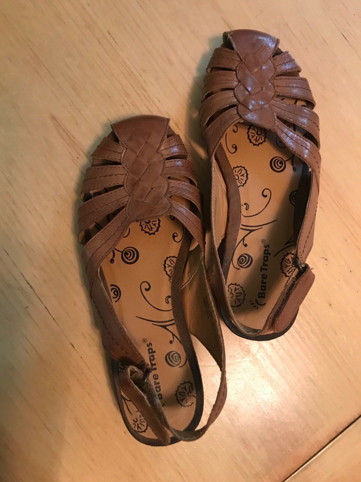 orthotic closed toe sandals