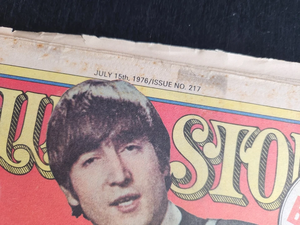 ROLLING STONE MAGAZINE #217 JULY 1976 THE BEATLES, SNL, RARE HAWAII AIR EDITION - Image 3 of 4