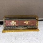 Menards Gold Line Santa Fe Shock Control Box Car 279-2654 O Gauge Train Car — photo 1