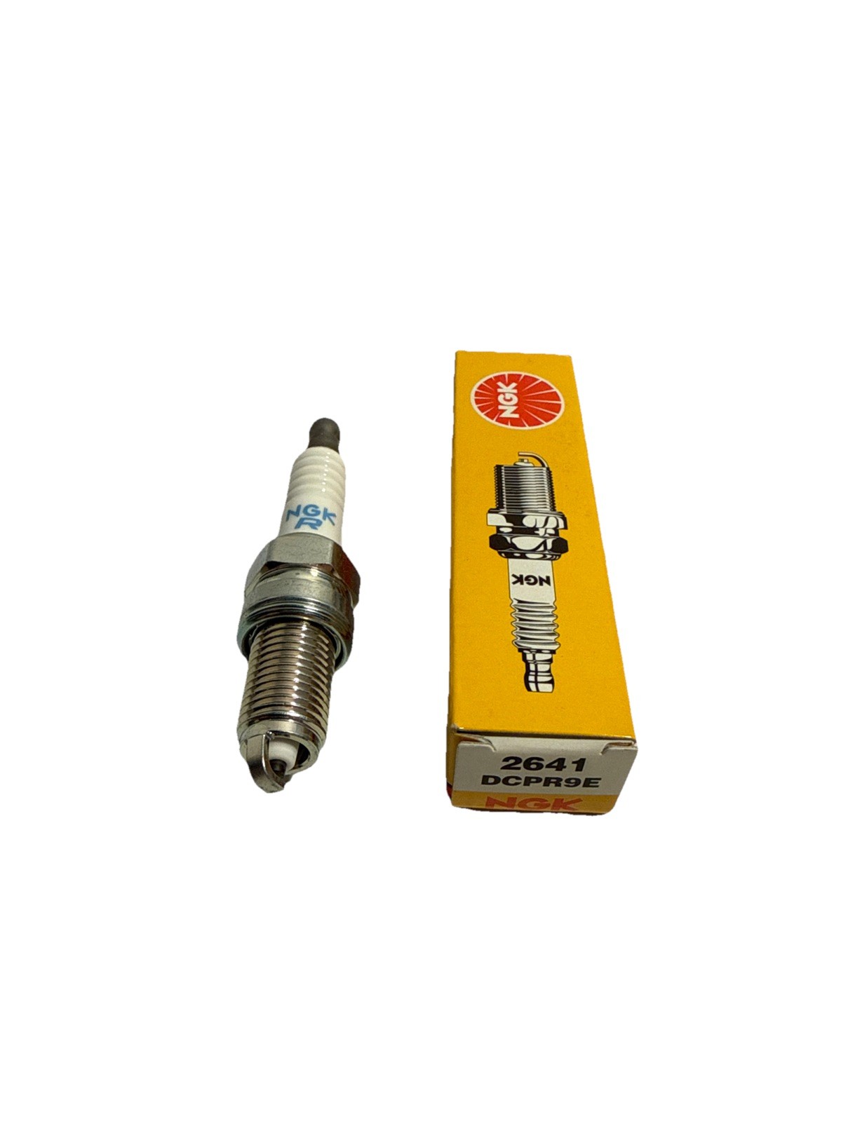 SHIPSN24HRS-NGK - Standard Spark Plug  DCPR9E 2641
