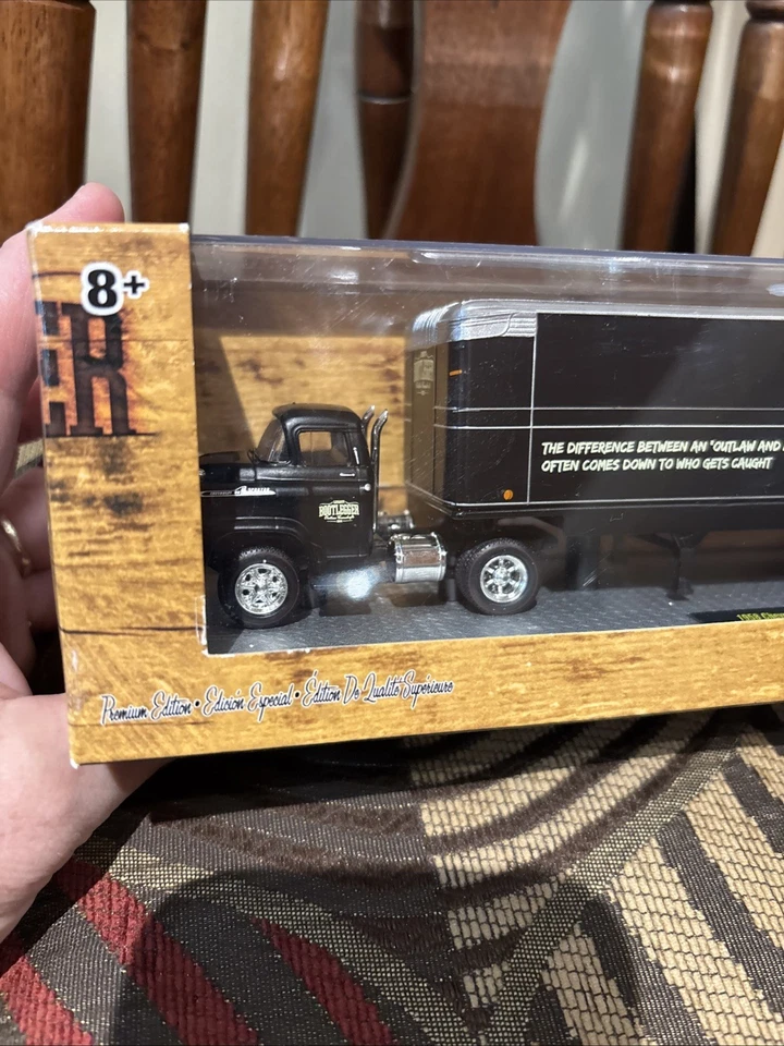 M2 Machines Auto-Haulers 1958 Chevy Spartan LCF & 1957 Bel Air 1:64 Diecast - Image 2 of 4