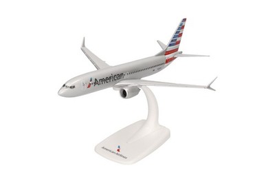Herpa Wings SF 614580 | American Airlines | Boeing 737 Max 8 | N306RC | 1:200