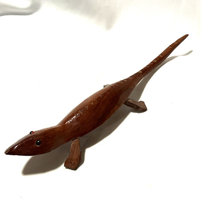 Hand Carved Wood Lizard Gecko 9 Inch Figurine