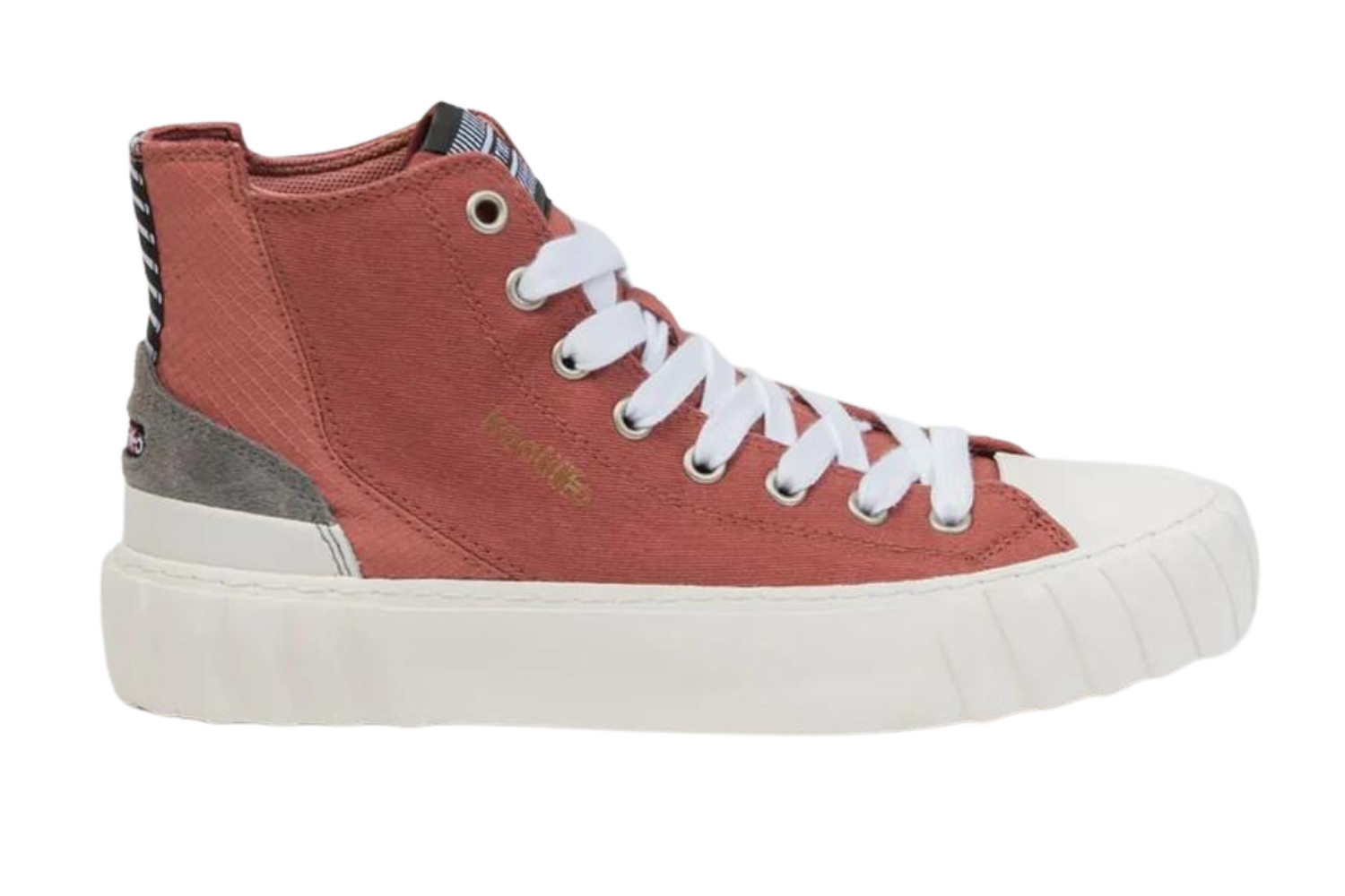 Дамен Каотико превращается в бургундца 41 16690₽