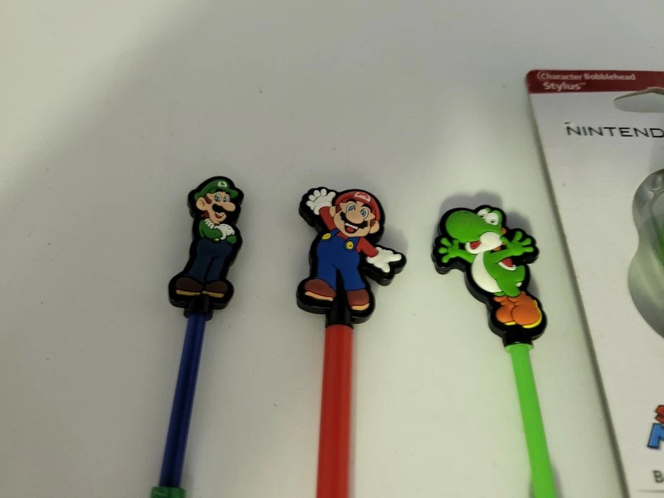 5 NUEVO STYLUS ADULTO Y BEBÉ LUIGI & MARIO & YOSHI PARA NINTENDO DS 3DS #H11 Foto 2 de 4