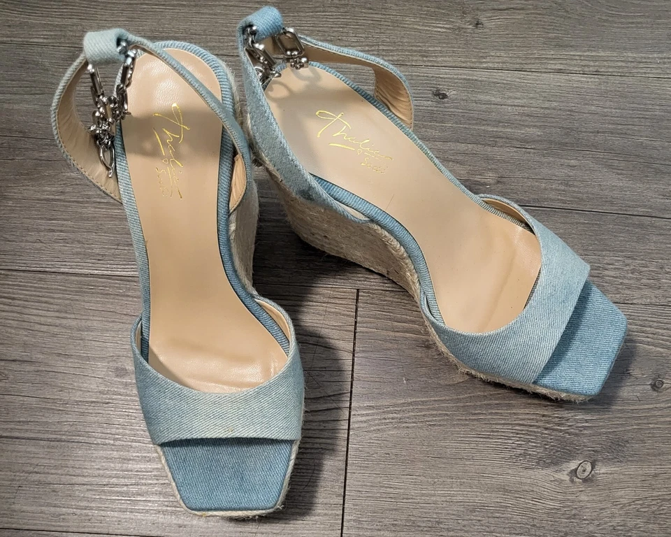 Blue Chain Lock Heels - Image 2 of 4