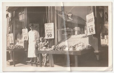 c1930s Flynn & Mills Grocery Clerk Window Worcester Mass MA Vintage Photo
