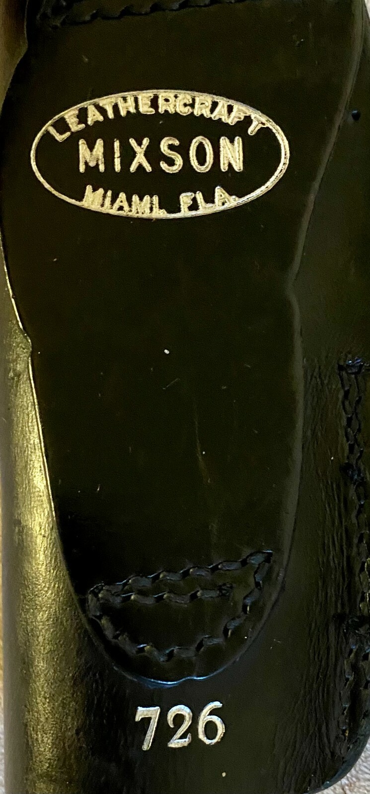 MIXSON LEATHERCRAFT BLACK LEATHER HOLSTER RH MODEL 726 COLT COMMANDER