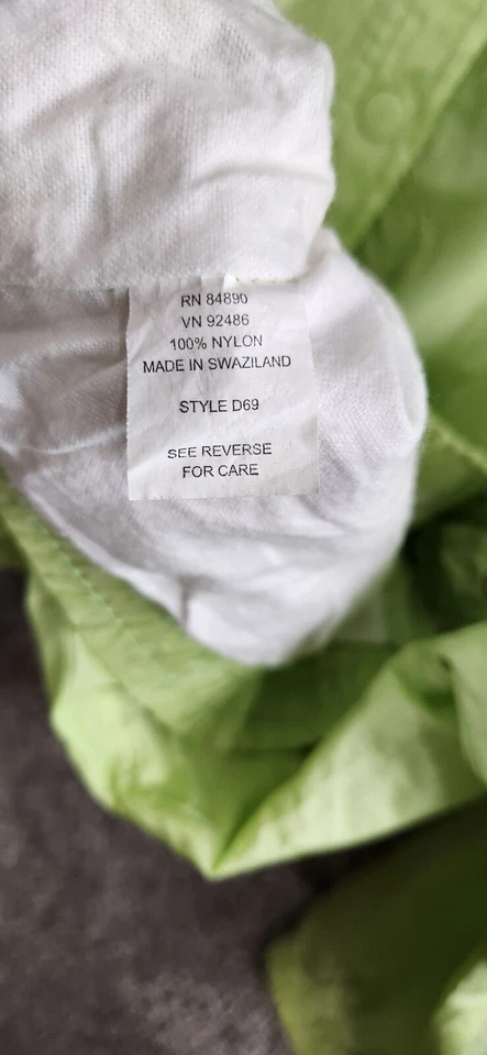 Винтажная зеленая нейлоновая куртка Tudor Court от Haband с застежкой спереди женская размер L - Изображение 3 из 4