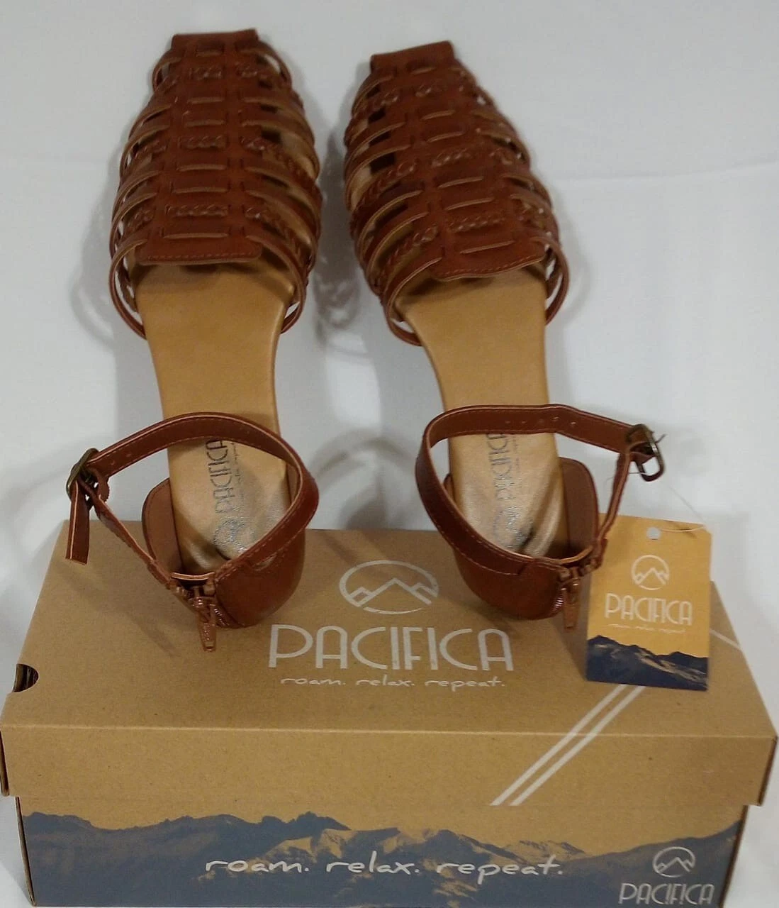 Pacifica Roam Relax Repeat Buckle weaving Leather Sandals Brown Size 11 M