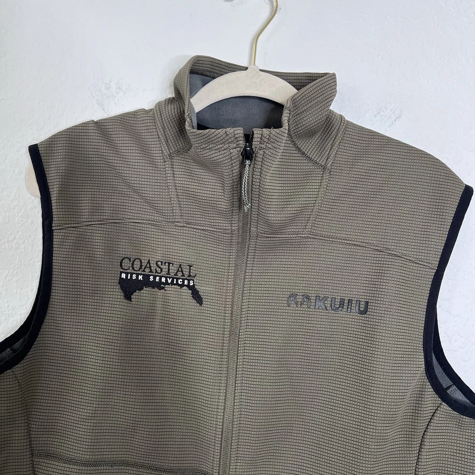 KUIU Vest Men’s Large Fleece Company Full Zip Outdoor Hunting Hiking Peloton 240 - Image 2 of 4