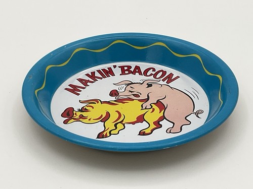 1970s Era Crude Humor Joke Dish Funny Ashtray Makin’ Bacon Tin Metal Hong Kong - Picture 3 of 8